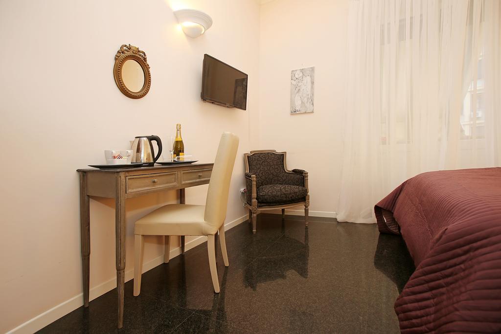 Amica Roma B&B Exterior foto