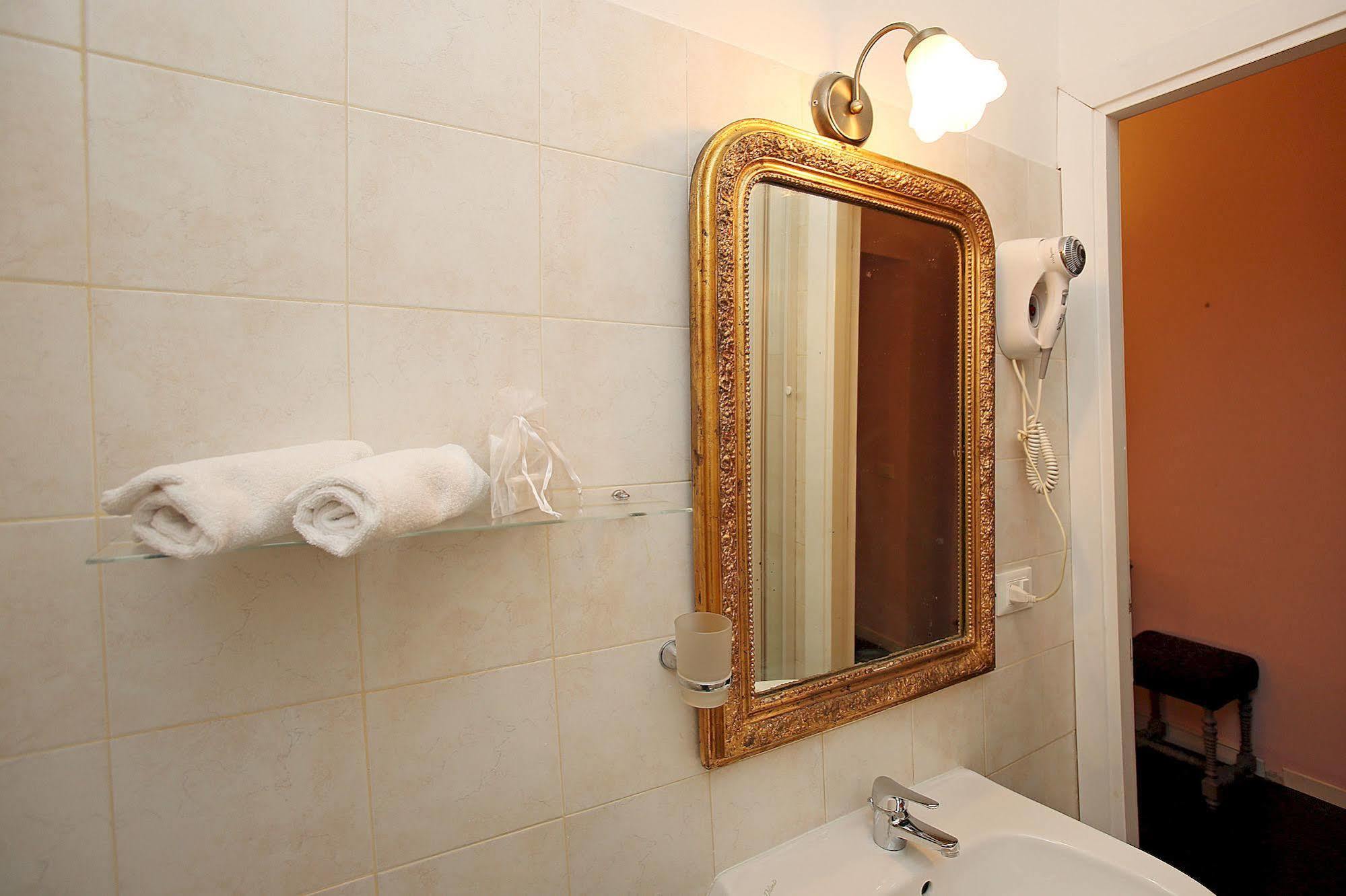 Amica Roma B&B Exterior foto